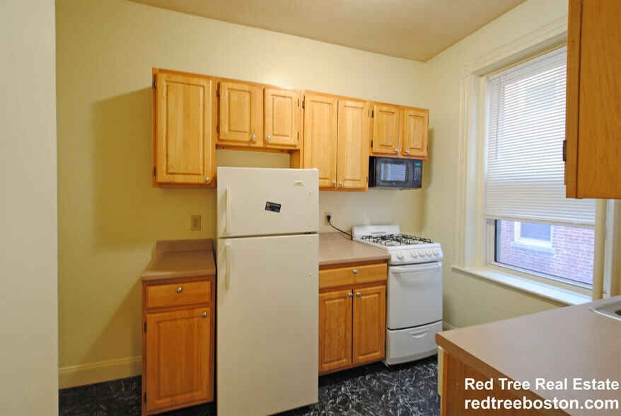 Building Photo - 19 Queensberry St