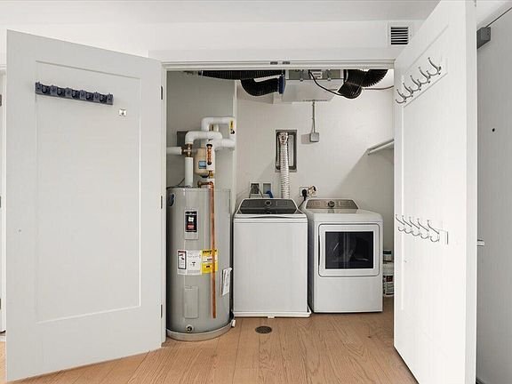 Building Photo - 218 Washington Ave