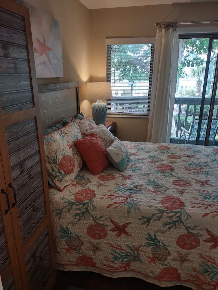 Building Photo - 5907 S Kings Hwy