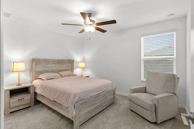 Building Photo - 1742 Red Loop