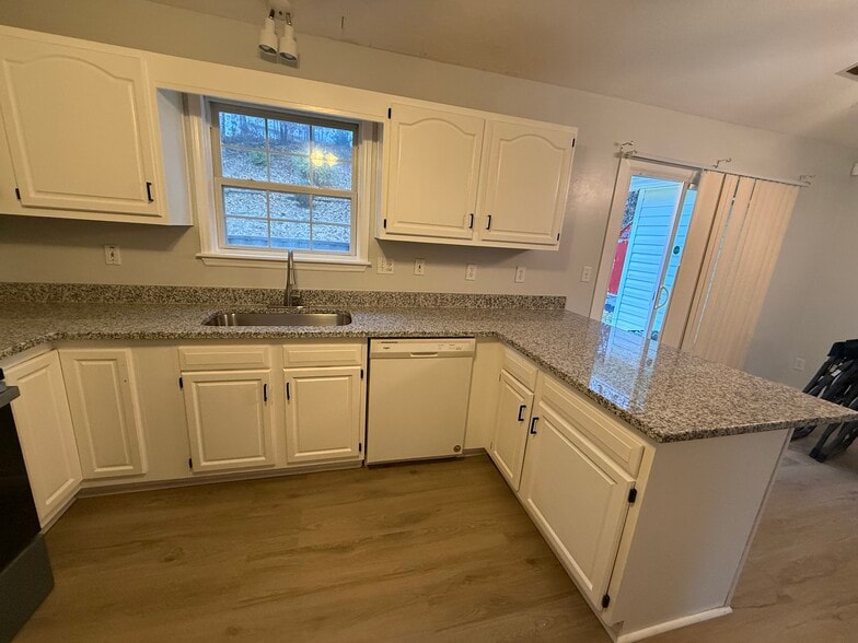 Building Photo - 8125 Cadmium Ct