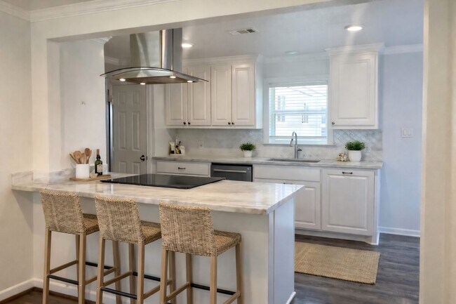 Building Photo - 7953 Turquoise Ln