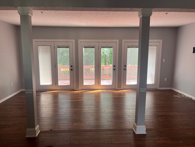 Building Photo - 2578 Windy Oak Ct