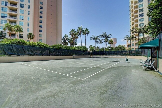 Building Photo - 3700 S Ocean Blvd