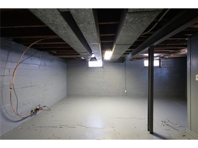 Building Photo - 1168 Lane Pl