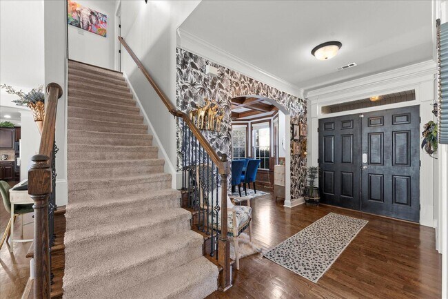 Building Photo - 5307 Bull St