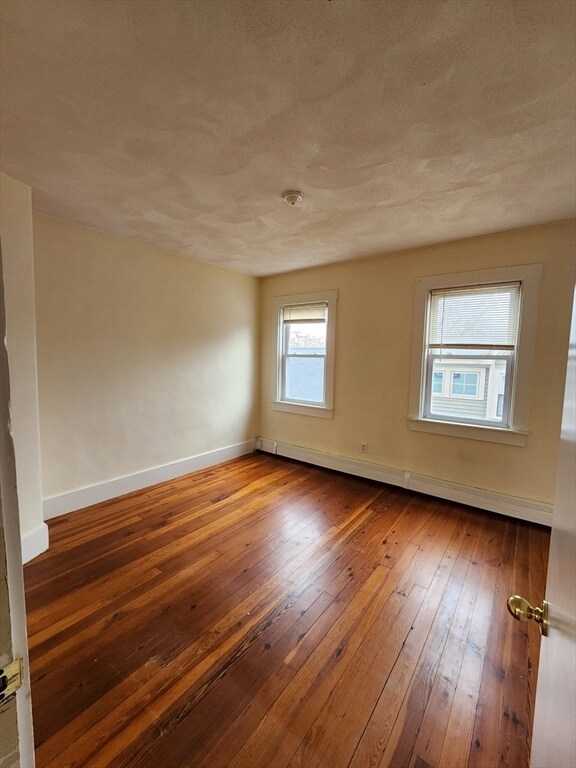 Building Photo - 72 Derby St