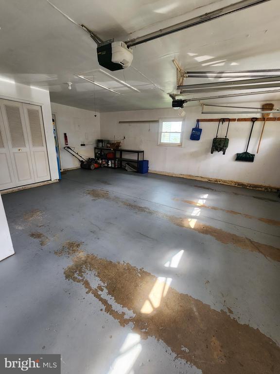 Building Photo - 13171 Morning Spring Ln