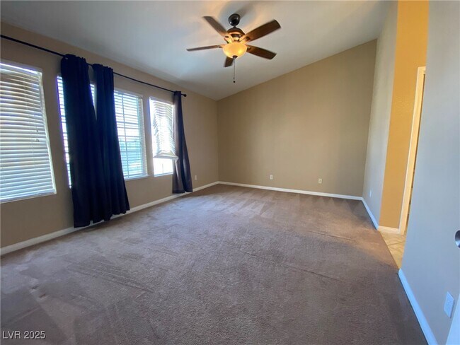 Building Photo - 4532 English Lavender Ave