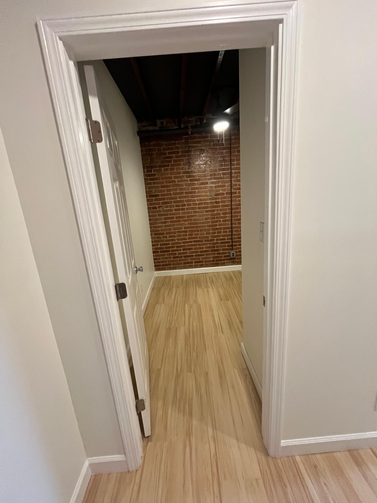 Building Photo - 1418 Maryland Ave NE