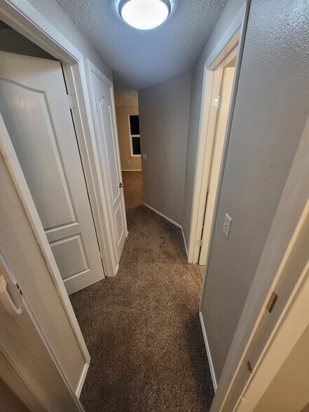 Hallway - 5155 Quinella Ct