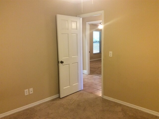 Building Photo - 12716 Forestedge Cir