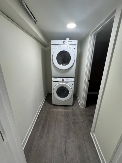 Building Photo - 33 E Walnut Ave