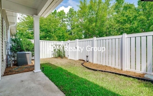 Building Photo - Easly Living Townhome