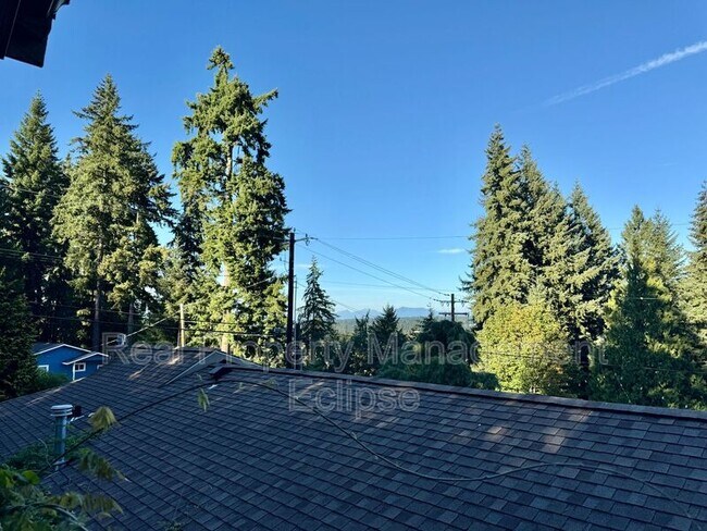 Building Photo - 21606 3rd Ave NE