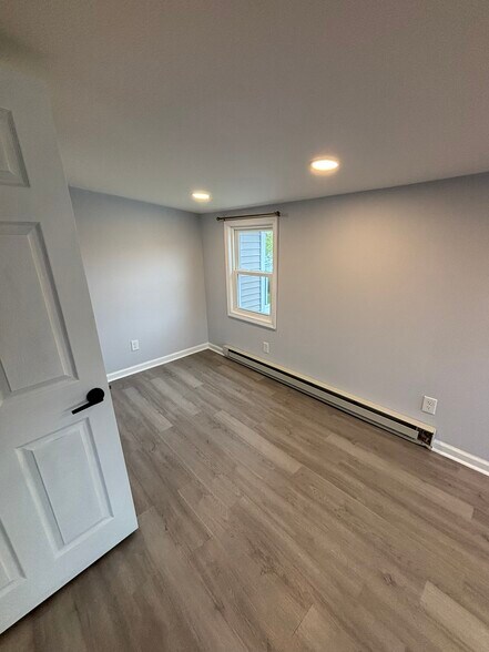 Building Photo - 77 Highland Ave