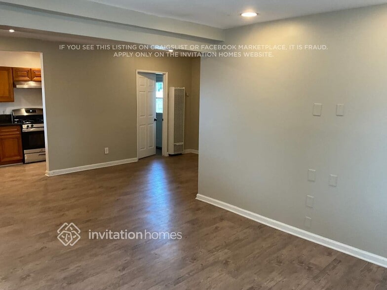 Building Photo - 7349 Cartwright Ave