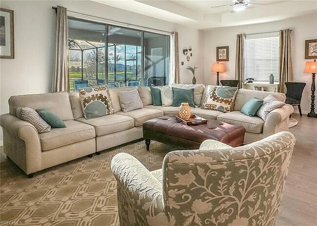 Building Photo - 5861 Sunningdale St