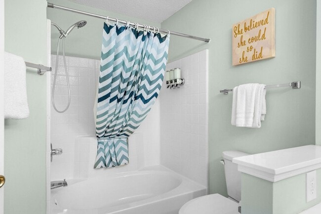 Building Photo - 5000 Windsor Green Way