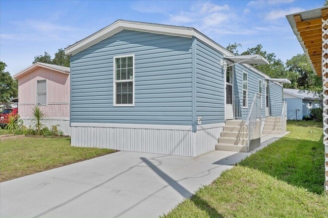 Primary Photo - 414 N Ridgewood Ave