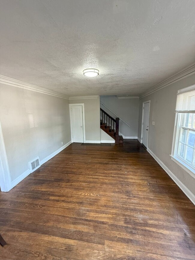 Building Photo - 5426 Park Ave