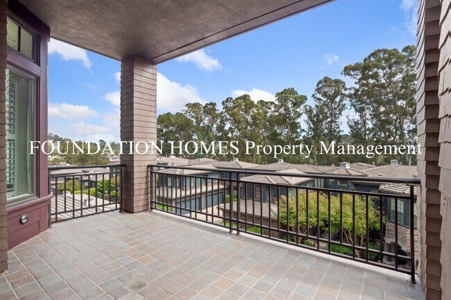 Building Photo - 22 De Silva Island Dr
