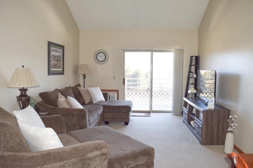 Interior Photo - Appleton Place Associates, LLC
