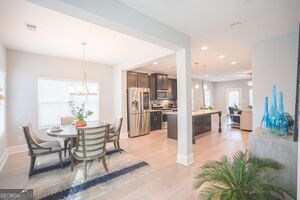 Building Photo - 1754 Sanford Dr