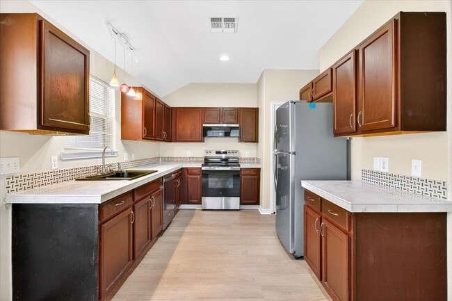 Building Photo - 3726 Sunnyville Dr