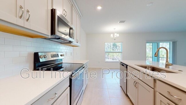 Building Photo - 5552 Patano Lp