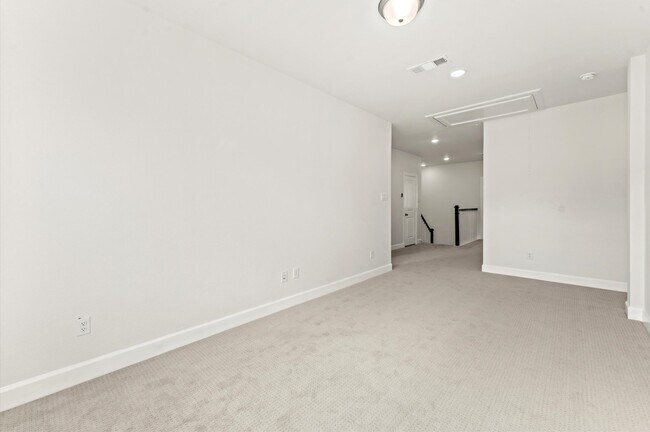 Building Photo - 9606 Pink Blossom Ct