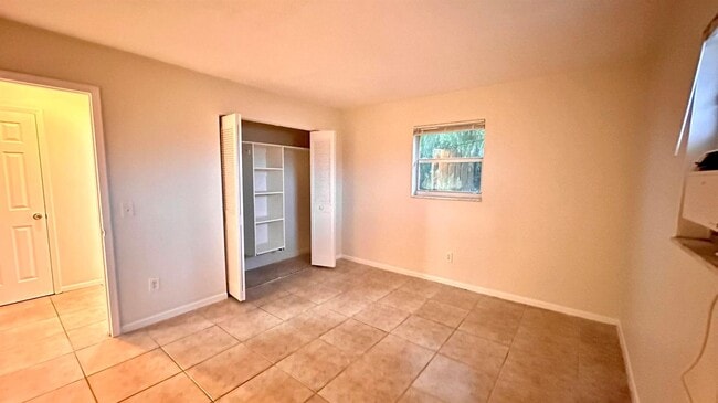 Building Photo - 1417 N Federal Hwy