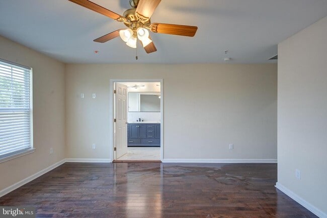 Building Photo - 7827 Crystal Brook Way