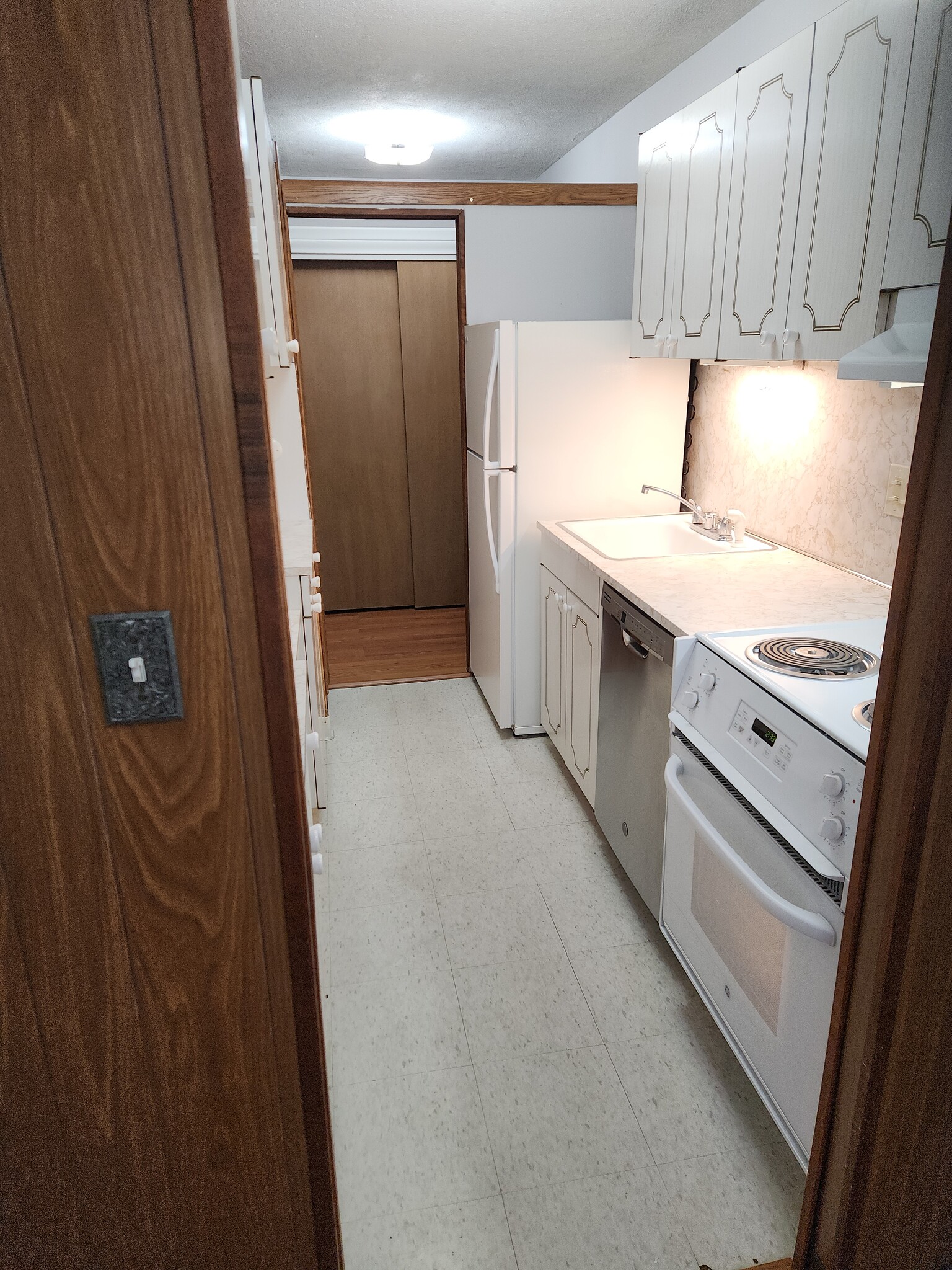 Building Photo - 123 Sewall Ave