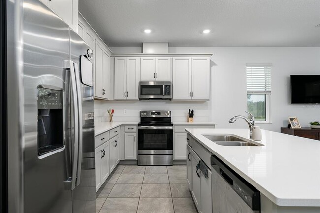 Building Photo - 1912 Swivel Ln