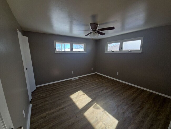 Building Photo - For Rent in Huber Heights Ohio - 3 Bedroom, 1 Bathroom