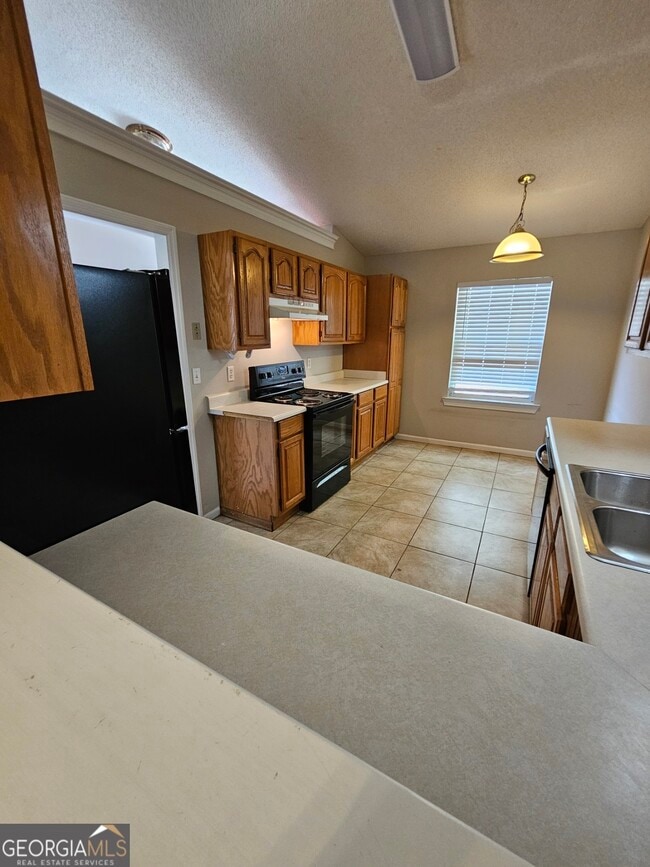 Building Photo - 189 E Lakemont Dr