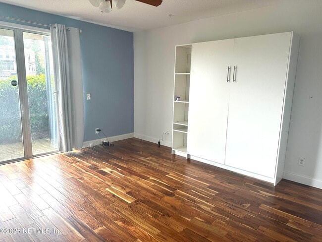 Building Photo - 4422 Capital Dome Dr