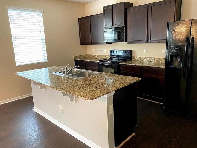 Building Photo - 3110 Boxwood Crossing