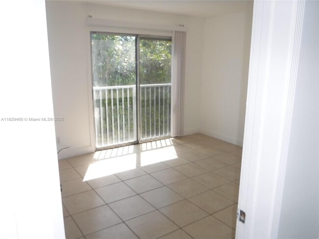 Building Photo - 4100 NW 16th Ave