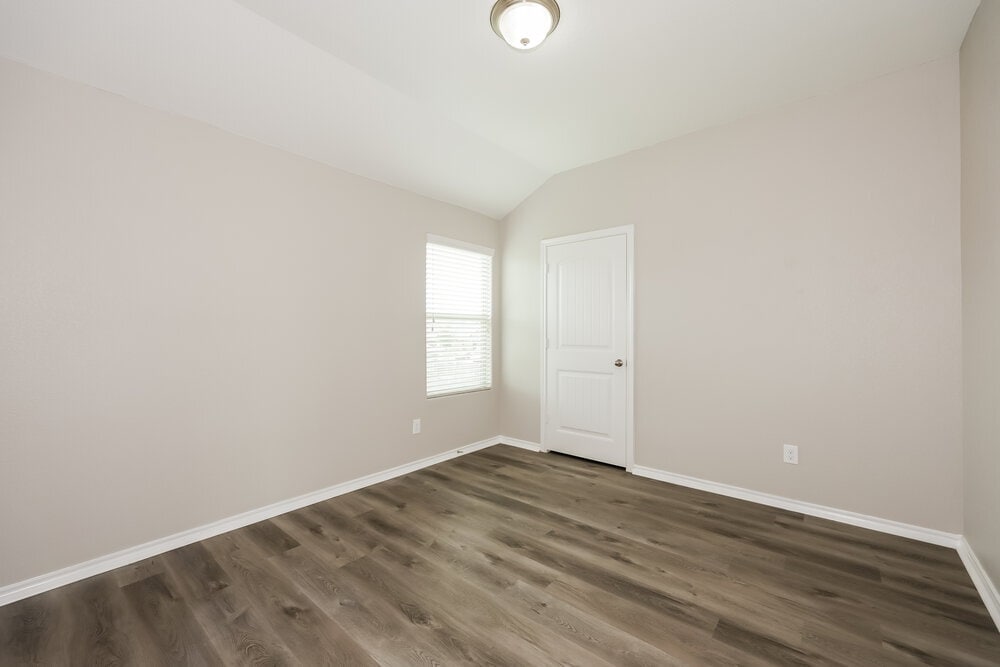 Building Photo - 6328 Spokane Dr
