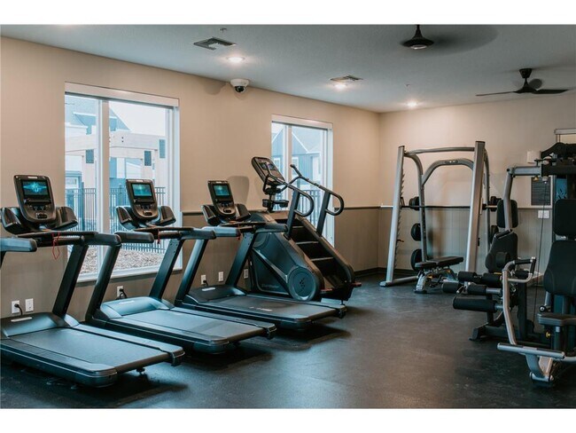 Building Photo - 15350 105th Ave N