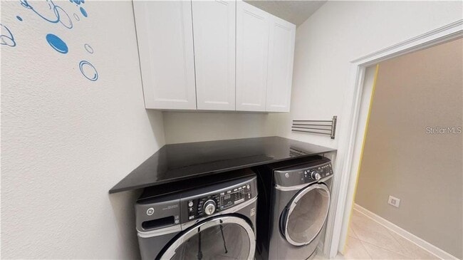 Building Photo - 15262 Night Heron Dr