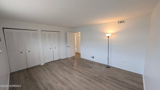 Building Photo - 226 Sawmill Rd