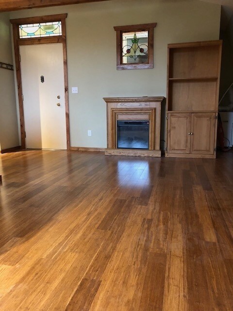 Building Photo - 1245 Englewood Dr