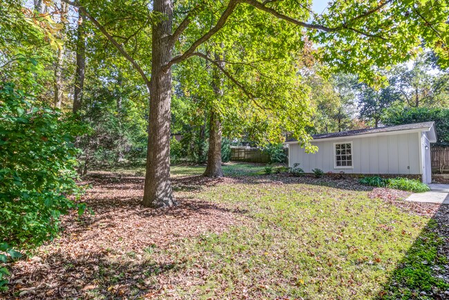 Building Photo - 1023 Pamlico Dr