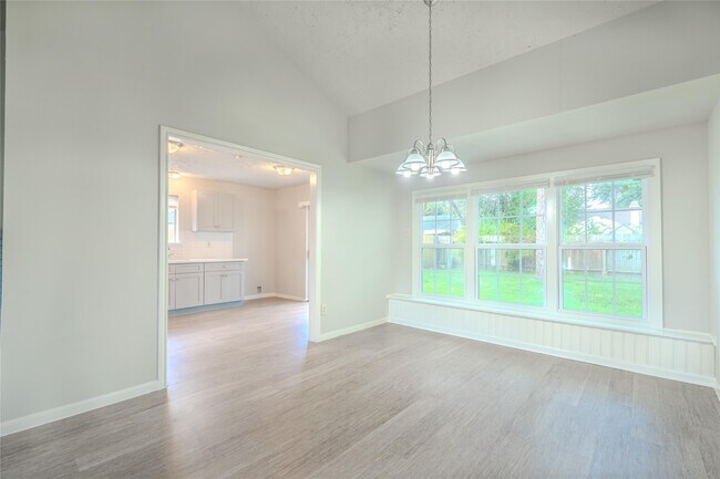 Building Photo - 6658 Canyon Way Dr