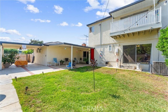 Building Photo - 942 Oleander St