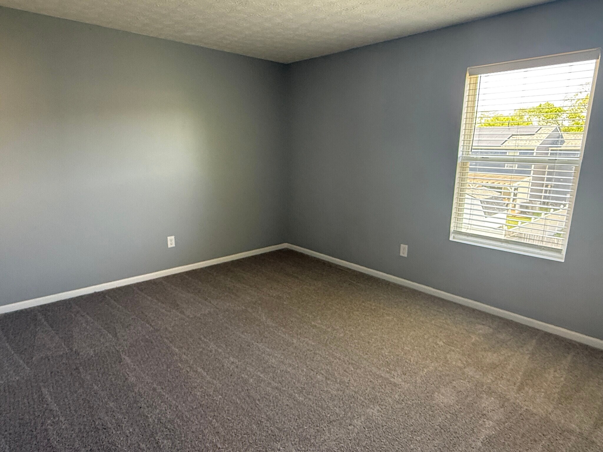 Building Photo - 4681 Grandover Dr