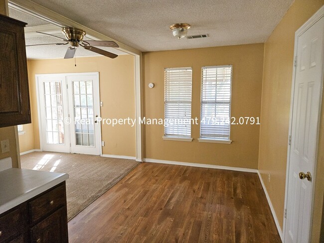 Building Photo - Cozy 3 Bed/2 Bath Home in Barling